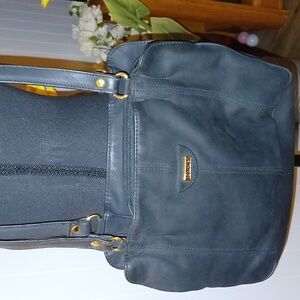 Sarne leather/vinyl should bag. Black. Used but good condition.